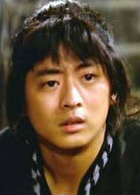 Yi-min Li