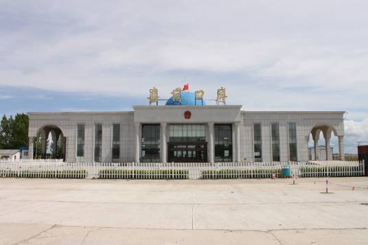 嘉荫口岸