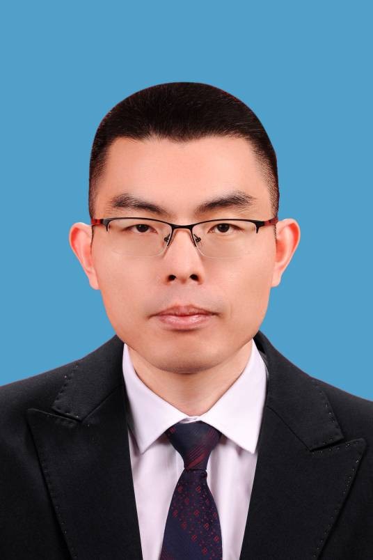 李麒麟（重庆市合川区国有资产管理中心副主任）