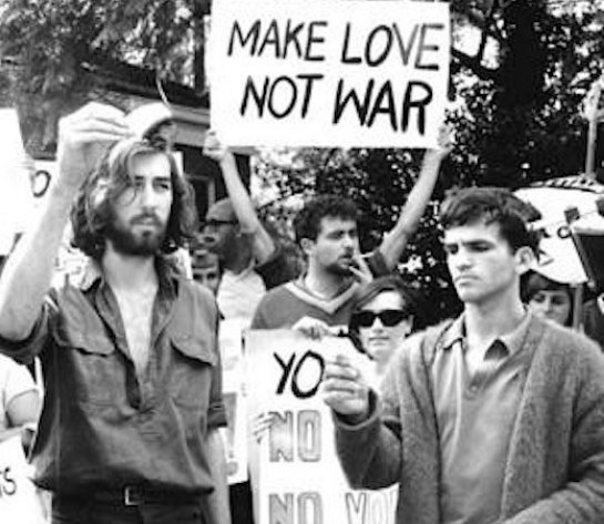 make love, not war是什么时候出现的?