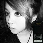 哪位大神帮我把这个头像边上P个iphone的标志