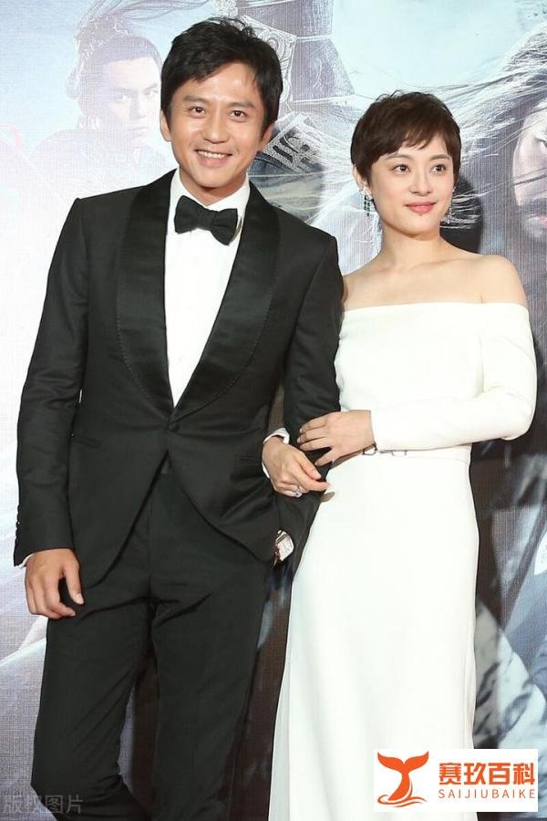 邓超孙俪夫妇,开300万豪车逛街,真的如此高调吗?