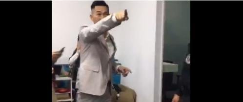 来自渣渣辉的警告是什么意思？来自渣渣辉的警告含义