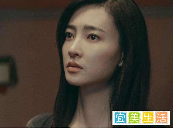 人设崩塌的王丽坤做了啥？只因选组中坚持自己，惨遭吐槽玩不起