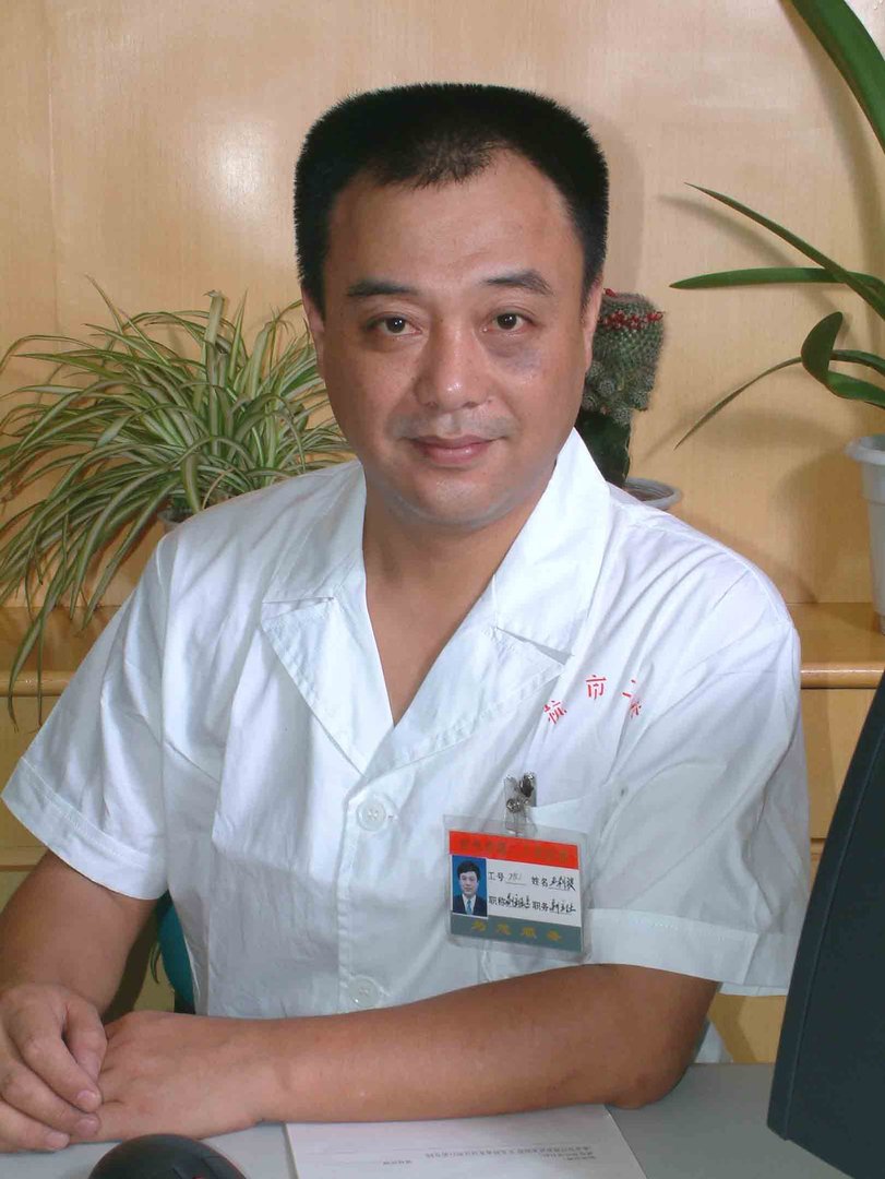 王利波的导演王利波