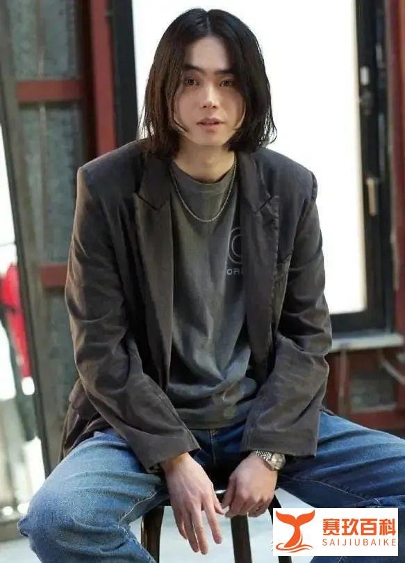 刚刚！小松菜奈也被确诊新冠...