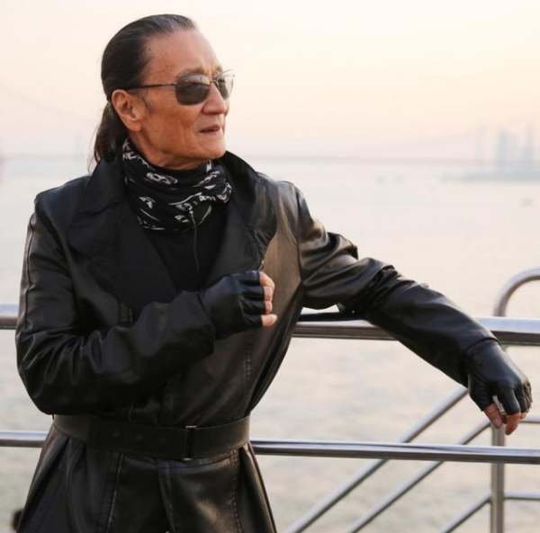 刘德华《十七岁》中的四哥、发哥分别指谁?