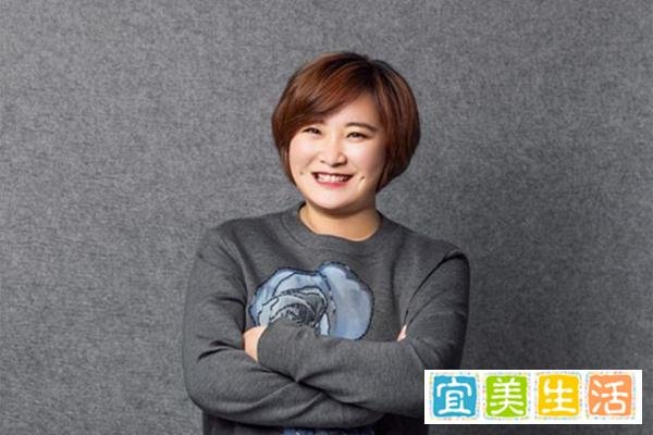 票房破51亿,成本0.8亿的《你好,李焕英》,谁才是大赢家?