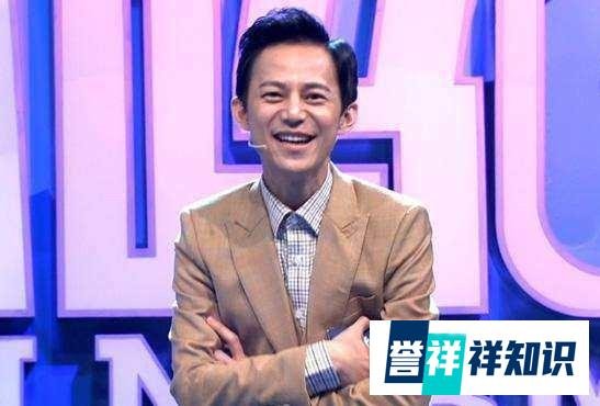 当红主持人的年收入排行,何炅3000万只能排第二,第一高达上亿