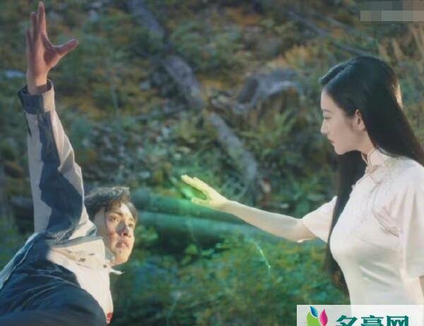 半妖司藤男主算女主儿子吗？司藤秦放什么关系