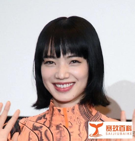 刚刚！小松菜奈也被确诊新冠...