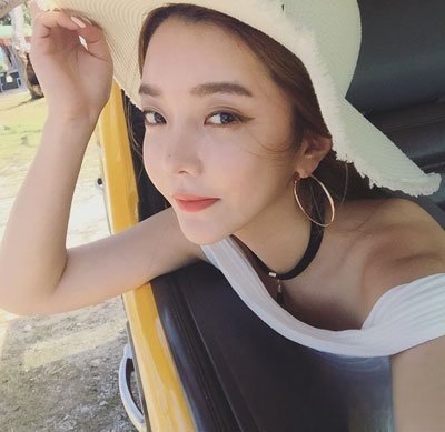 崔阿扎个人资料年龄身高 身边有金牌奶妈和一位好闺蜜