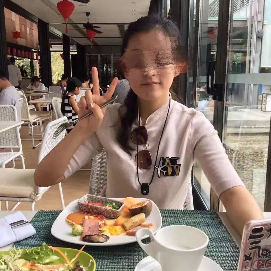 女留学生骗走父亲300万干什么用?