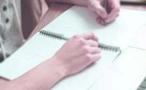 面对喧嚣作文