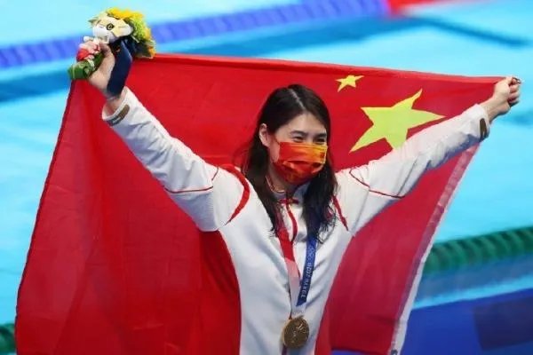 如何看待张雨霏80分钟夺两金?