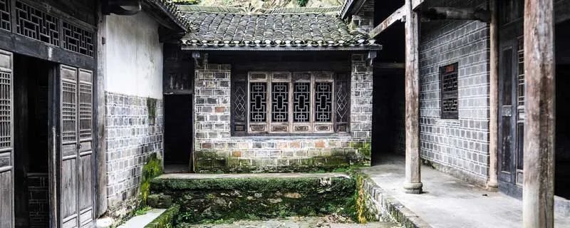 什么是老虎窗