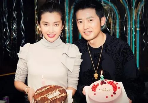 李冰冰晒合照为任泉庆生，两人的关系是有多好？