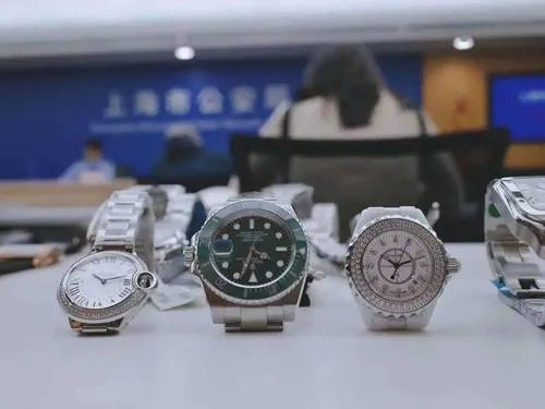 上海破获首例网红直播带货售假案,这起假案是如何破获的?