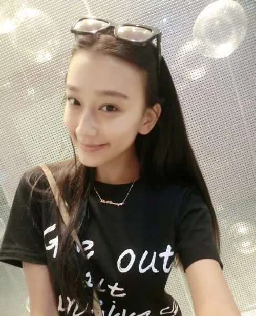 非诚勿扰李璐近况照片被扒 昔日女神惨遭抛弃?