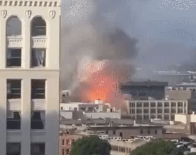美国洛杉矶市中心突发爆炸起火,我却感到很高兴,这心理正常吗?