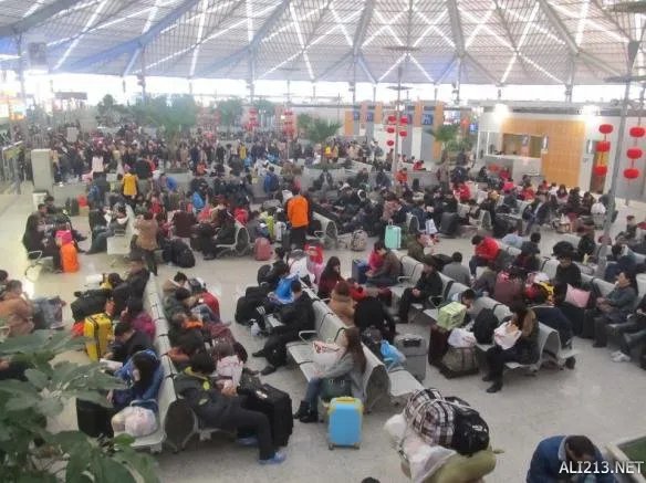 来不及了快上车!盘点春运期间全国十大最拥挤火车站