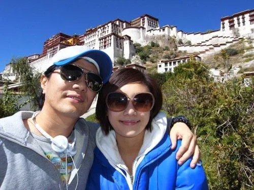 郑钧为什么对前妻不好和前妻离婚 郑钧前妻孙锋个人资料照片现状