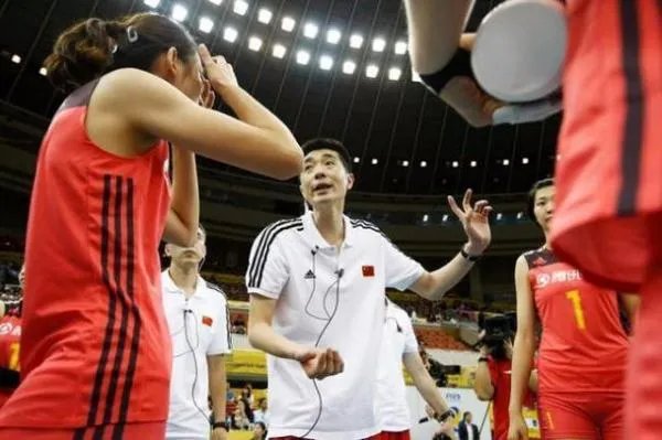 女排再夺大冠军杯教练是谁2017年9月8号教练是谁