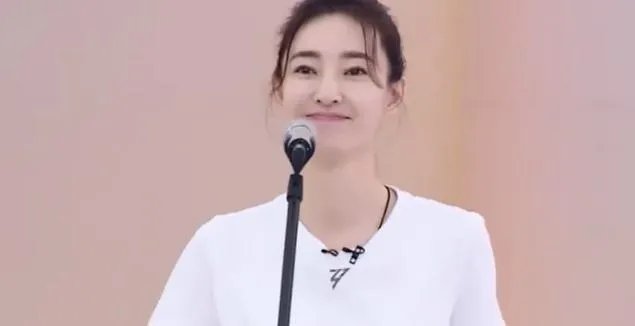 王丽坤在新的小组很开心？如何看待王丽坤这一组？