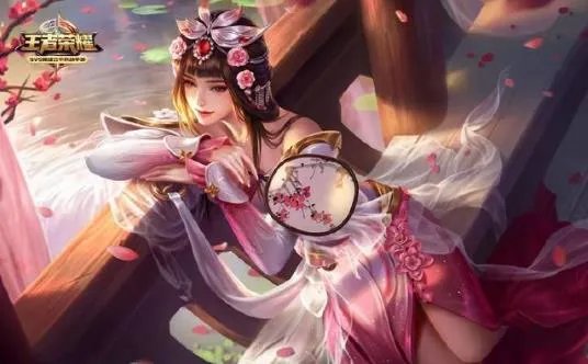 王者荣耀女英雄去胸罩：王者荣耀cos去衣无圣光