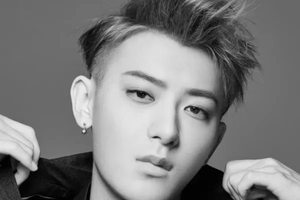 exo-m中国成员离开的顺序