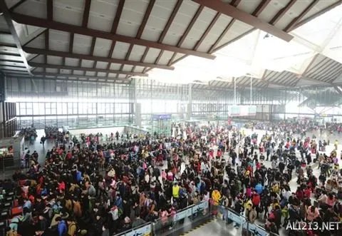 来不及了快上车!盘点春运期间全国十大最拥挤火车站