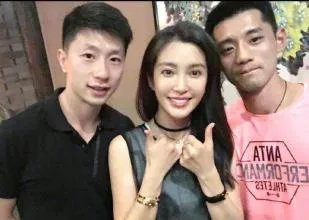李冰冰晒合照为任泉庆生，两人的关系是有多好？