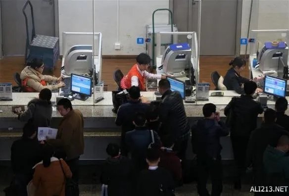 来不及了快上车!盘点春运期间全国十大最拥挤火车站