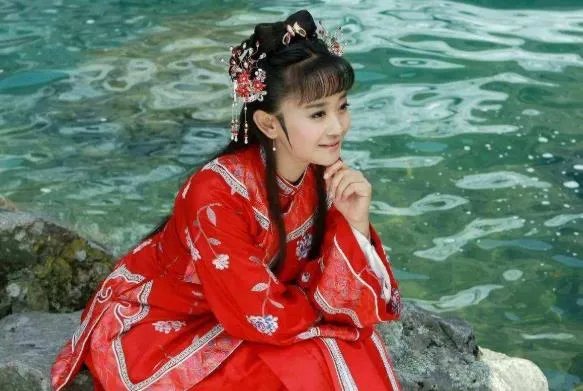 海陆和麦迪娜为什么吵架:海陆现在感情状况