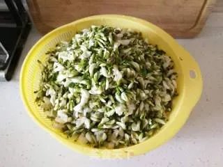 槐花饺子