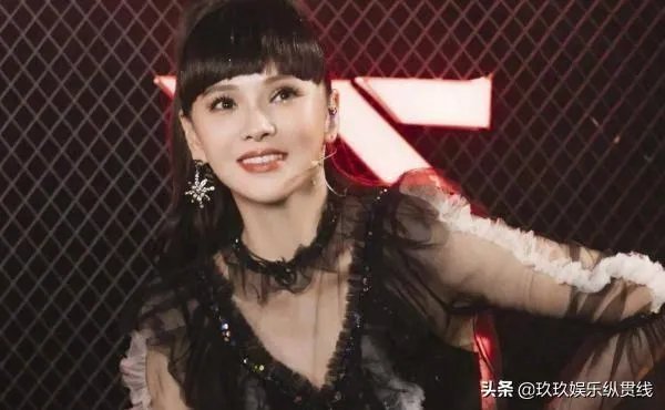 张翰方否认与郑爽复合,对于两人的感情,未来你怎么看?