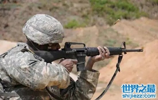 美媒评五种最厉害的枪械，让你感受一下什么是战场。 