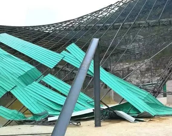深圳一脚手架坍塌伤亡情况如何?