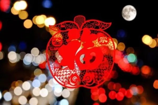 90后女生立遗嘱将房产留闺蜜，为何当代年轻人不注重“香火”了？