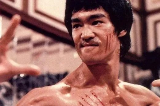 李小龙都去世41年了,当年隐瞒死亡地点的丁佩,说出了什么真相?