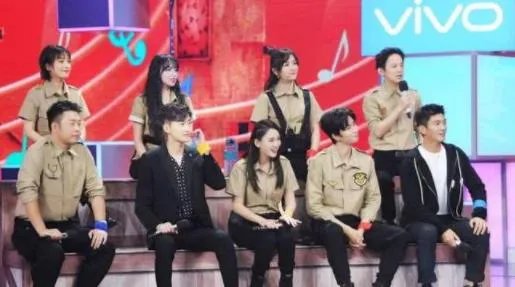何炅嘴瓢是什么情况:为什么说何炅嘴瓢原因始末