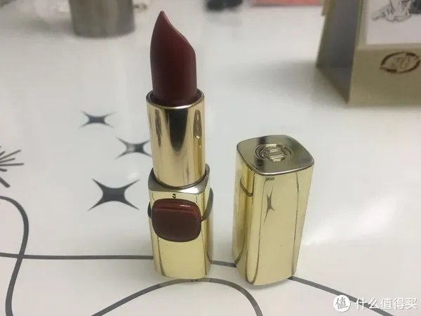 欧莱雅唇膏