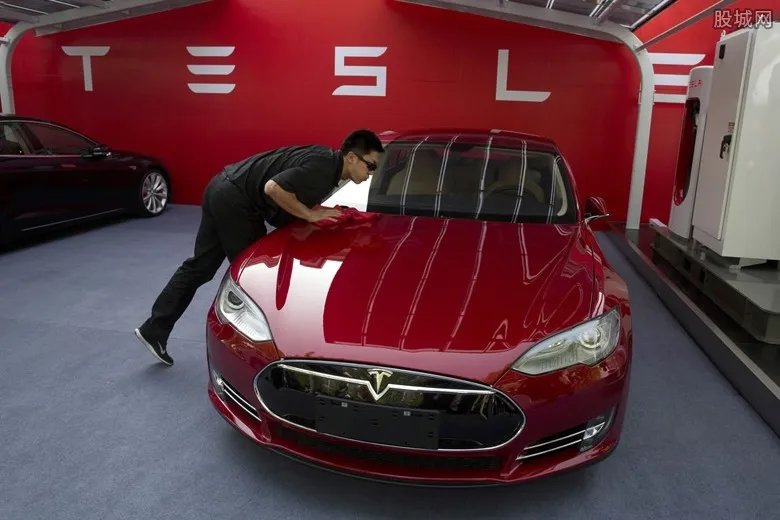特斯拉关闭门店 对中国销售是否会受到影响？