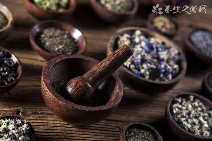 圣罗兰粉底液怎么看真假 圣罗兰粉底液怎么查询是正品