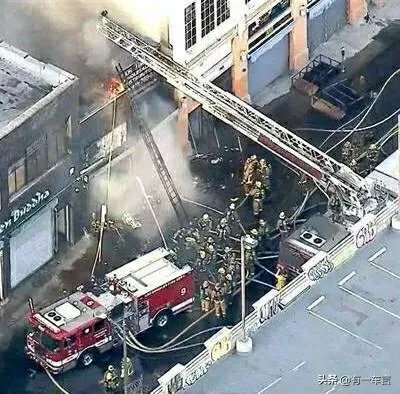 美国洛杉矶市中心突发爆炸起火,我却感到很高兴,这心理正常吗?