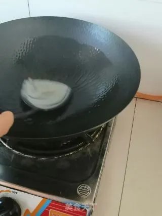 炒金针菇