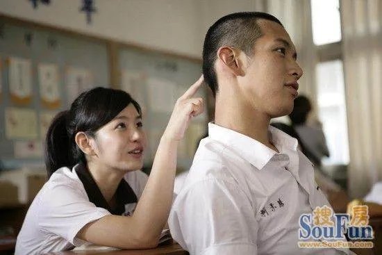 沈佳宜是谁呢?