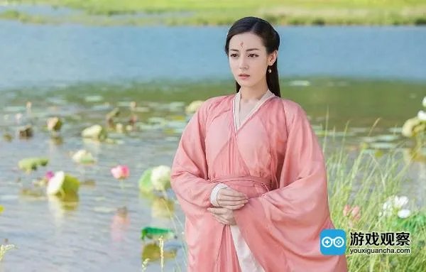 新生代人气女星迪丽热巴绝美代言《神话永恒》