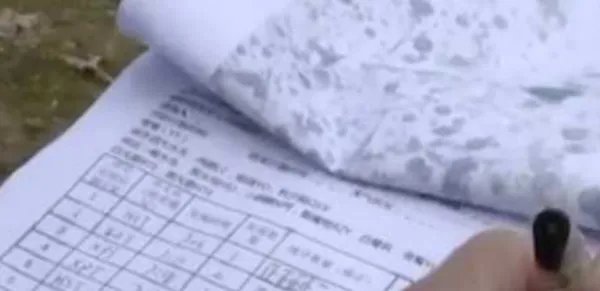 西湖鸳因为过度投喂被撑死，如何有效减少不文明投喂?