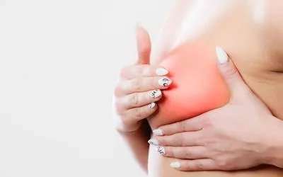 女人乳房溢乳是乳腺癌吗 为你介绍女人乳房溢乳的3个原因